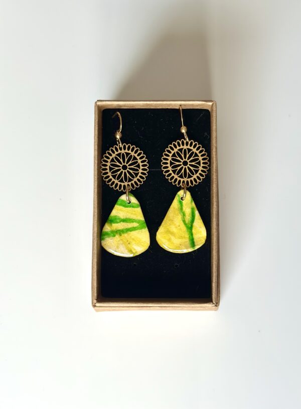 Boucles d'oreilles rosace jaune