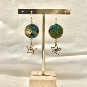 Boucles d'oreilles fleur de Lys et  papier de coton