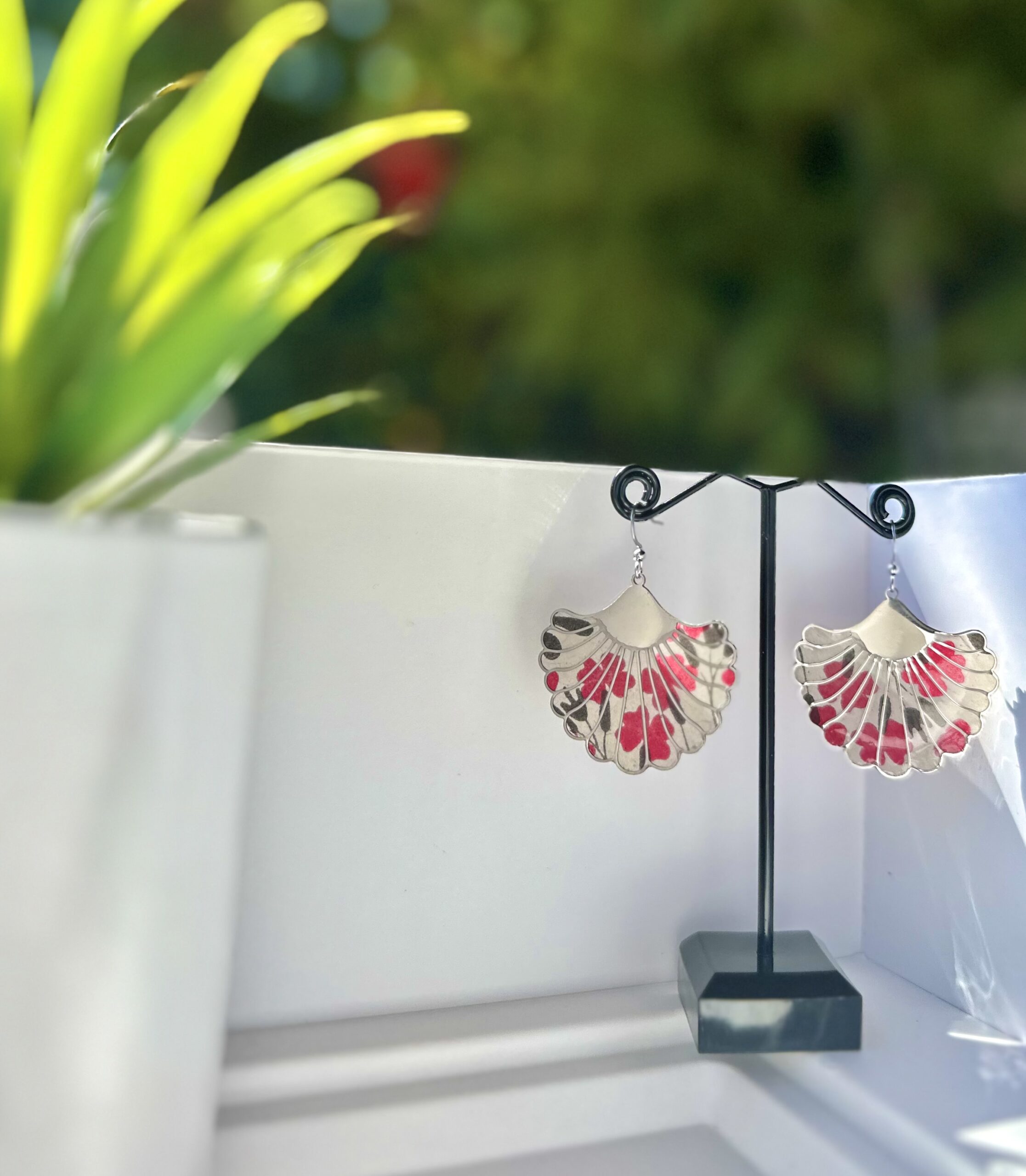 Boucles d’oreilles Feuilles rose et acier argenté