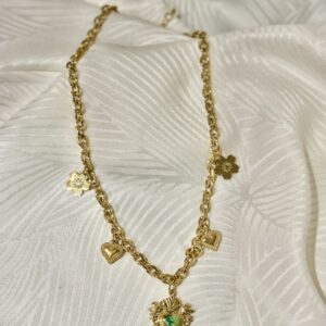 Collier grosse maille breloques coeur