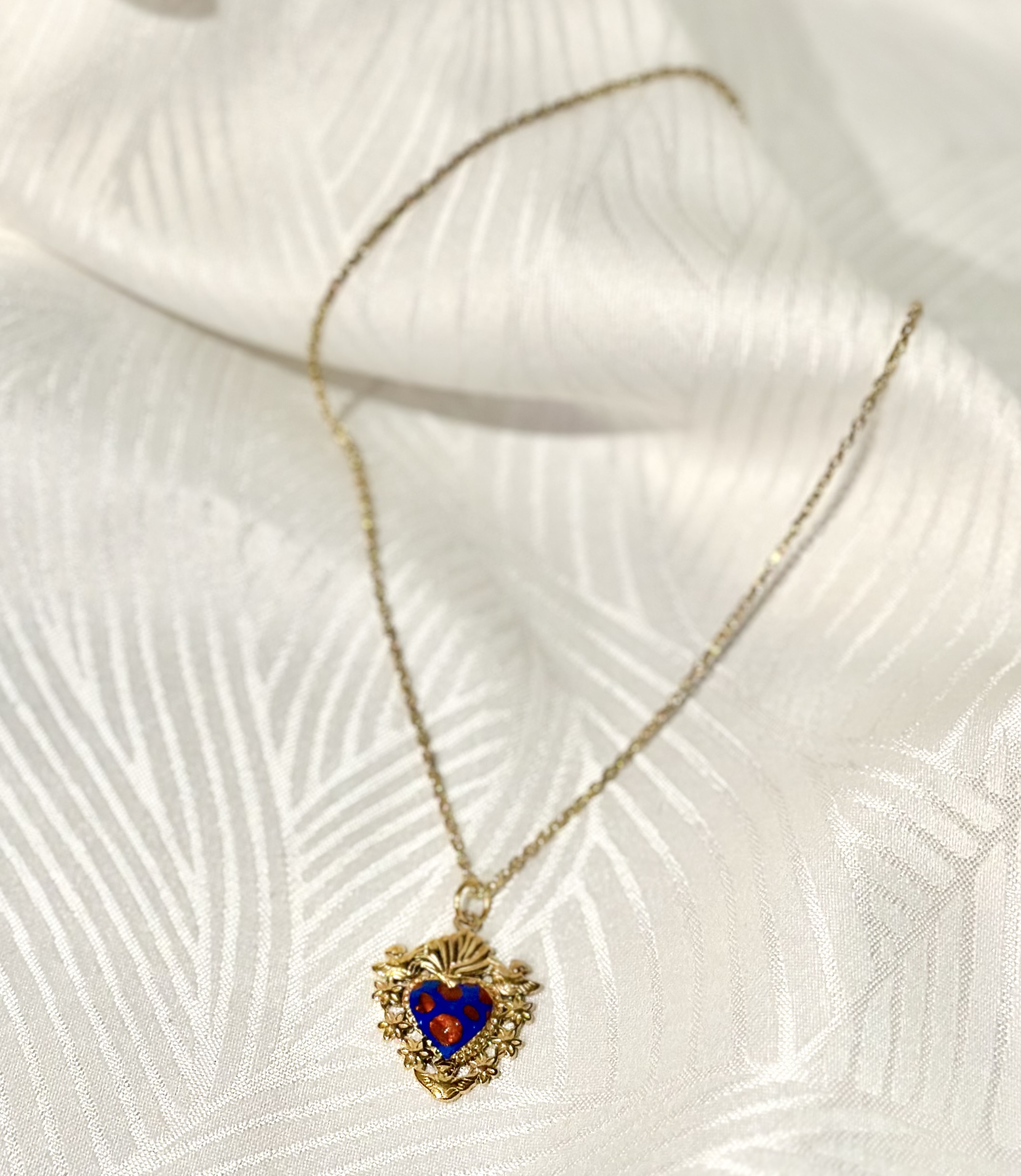 Collier maille forçat fine coeur vinatge bleu