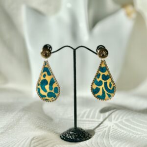 Boucles d'oreilles goutte dorées papier Népalais