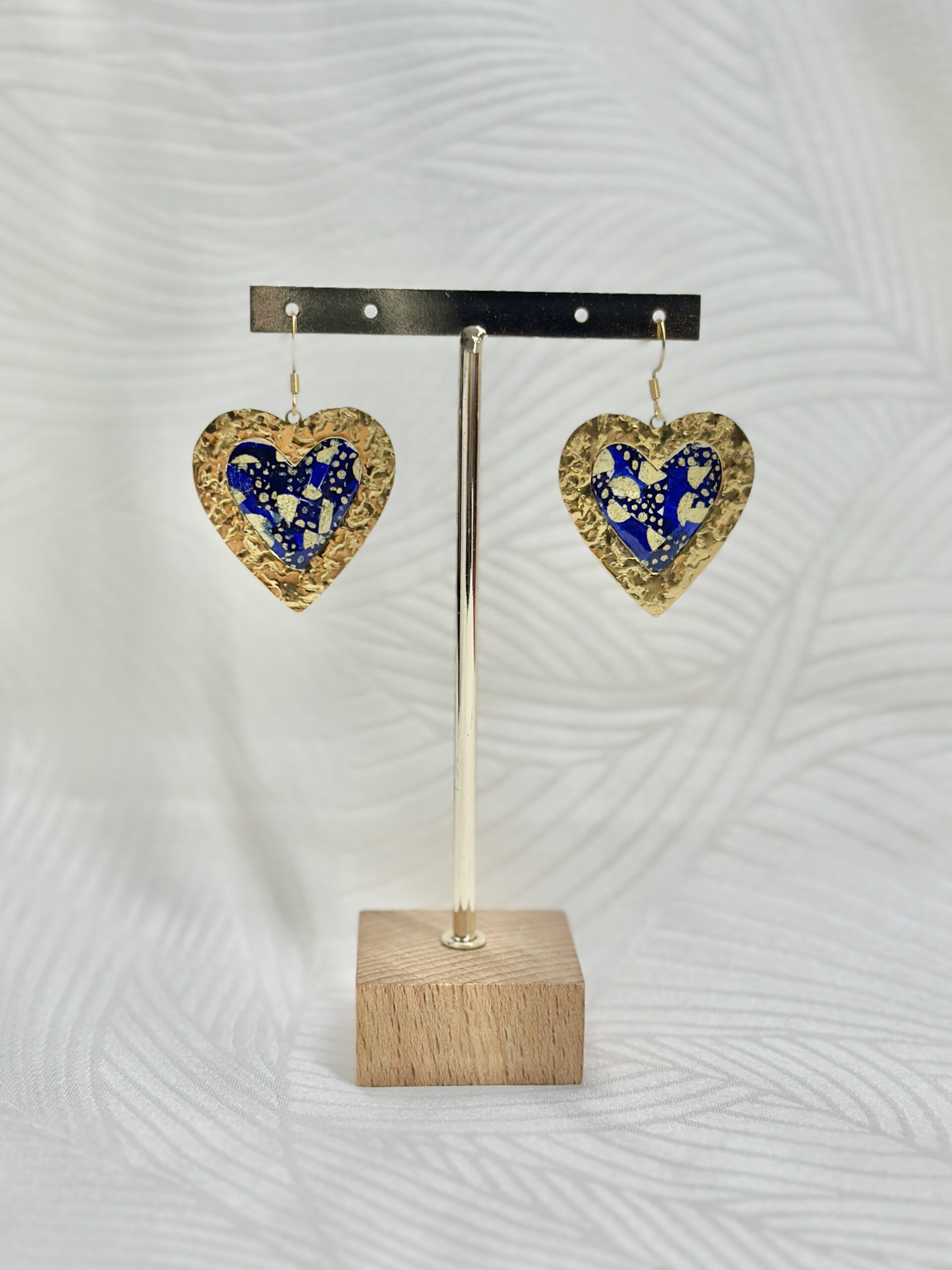 Boucles d'oreilles coeur papier népalais Bleu et doré