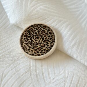 Broche Bois "Léopard"