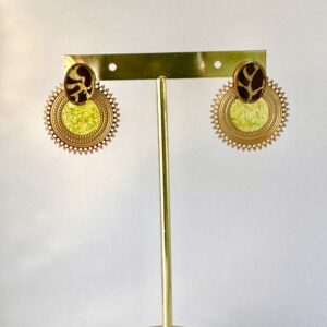 Boucles d’oreilles pendantes ronde dorées  Safari Vert Pailleté et papier Népalais