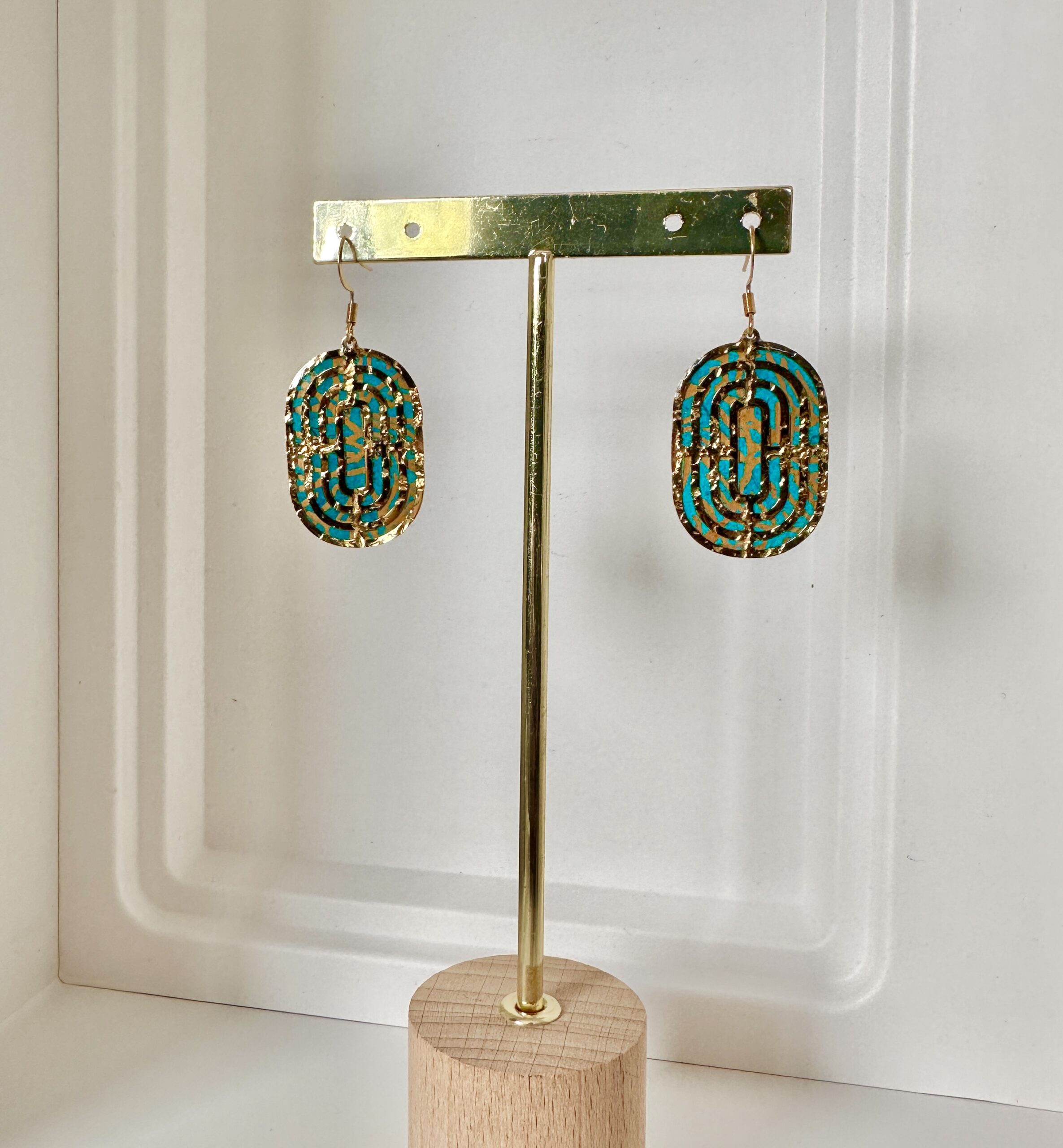 Boucles d’oreilles en papier népalais résiné Turquoise et Doré