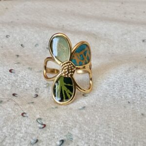 Bague fleur dorée papier népalais résiné  Jardin Émeraude